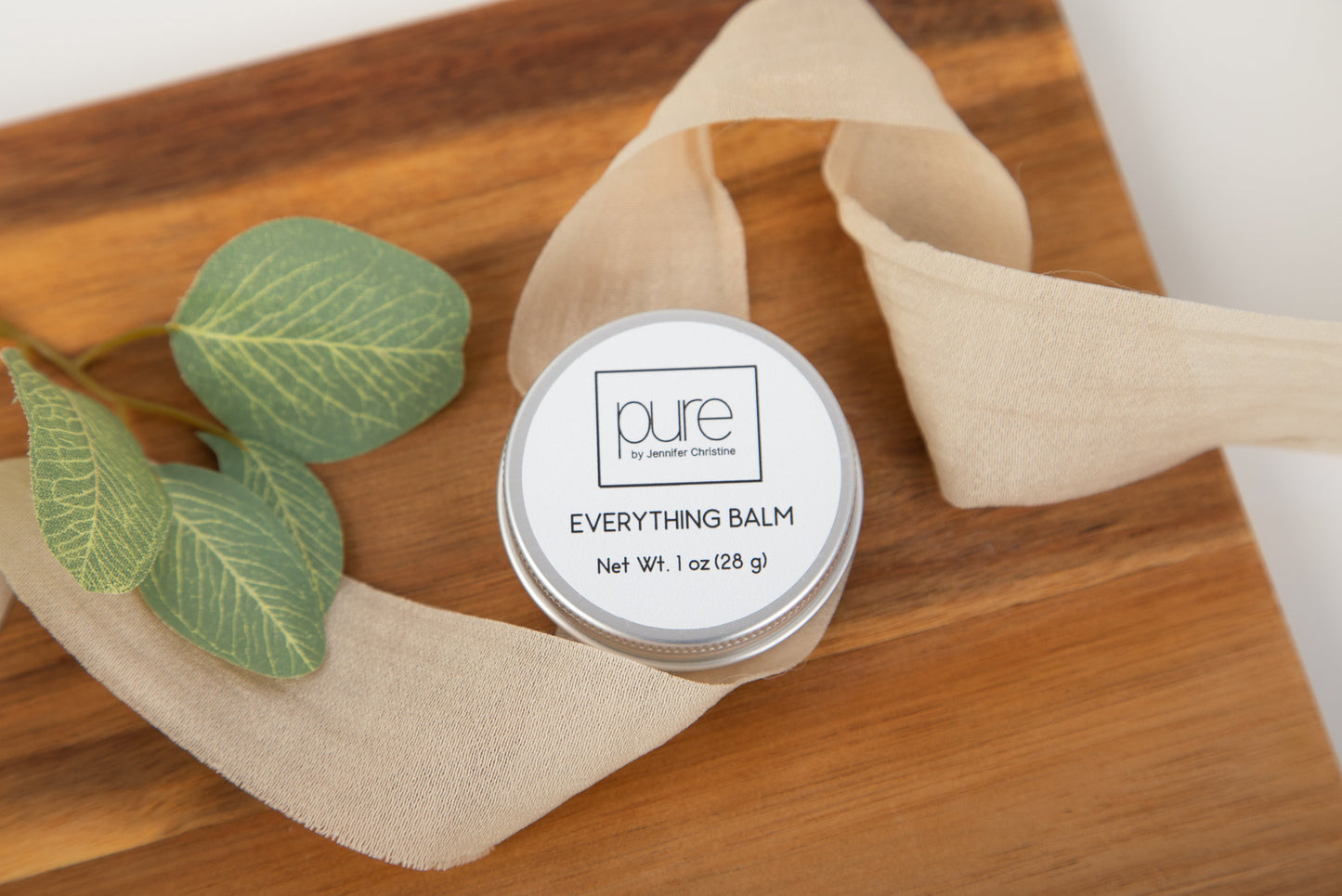 Our Everything Balm synergistically works by bringing herbal nutrients from Calendula and Chamomile and healing properties from pure Essential Oils and bringing them together to create the perfect balm to promote healing of your skin. Apply to scrapes, dry skin and rashes to help soothe, calm and promote healing of your skin.